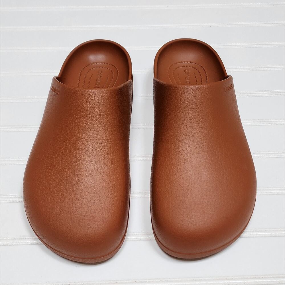 Crocs Dylan Clog Shoes Men's Size 11 Cognac - Picture 3 of 10